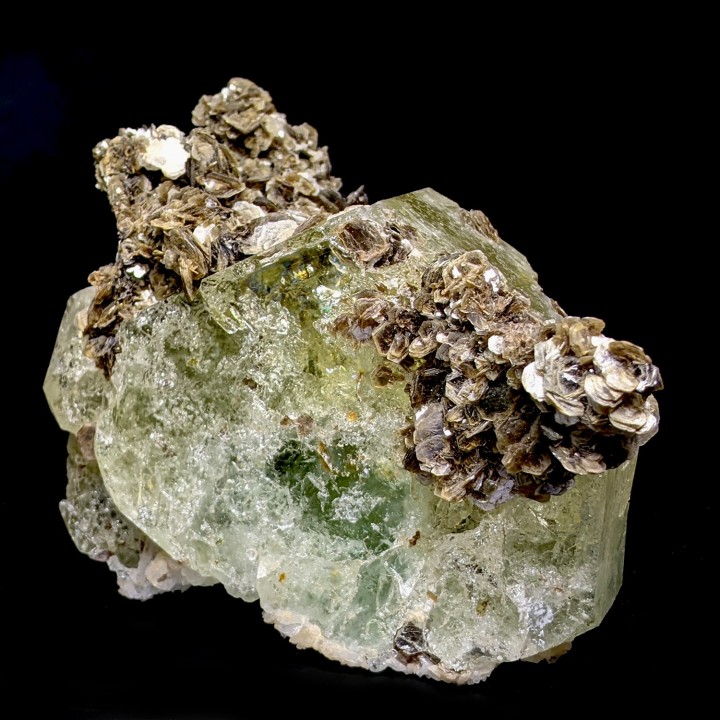 Heliodor, Minas Gerais, Brazil, 699 g