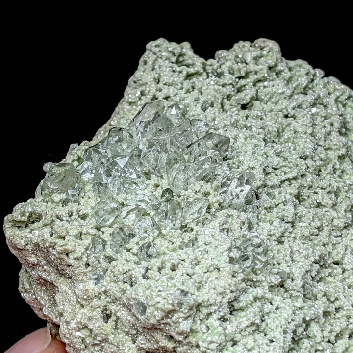 Fuschite, quartz, Peru, 387 g