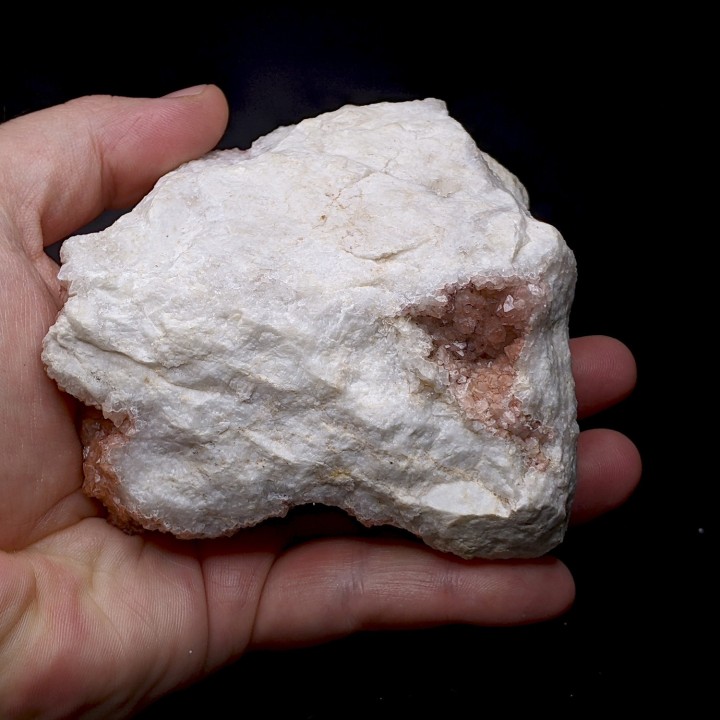 Hematoid quartz, Argentolle, France, 516 g