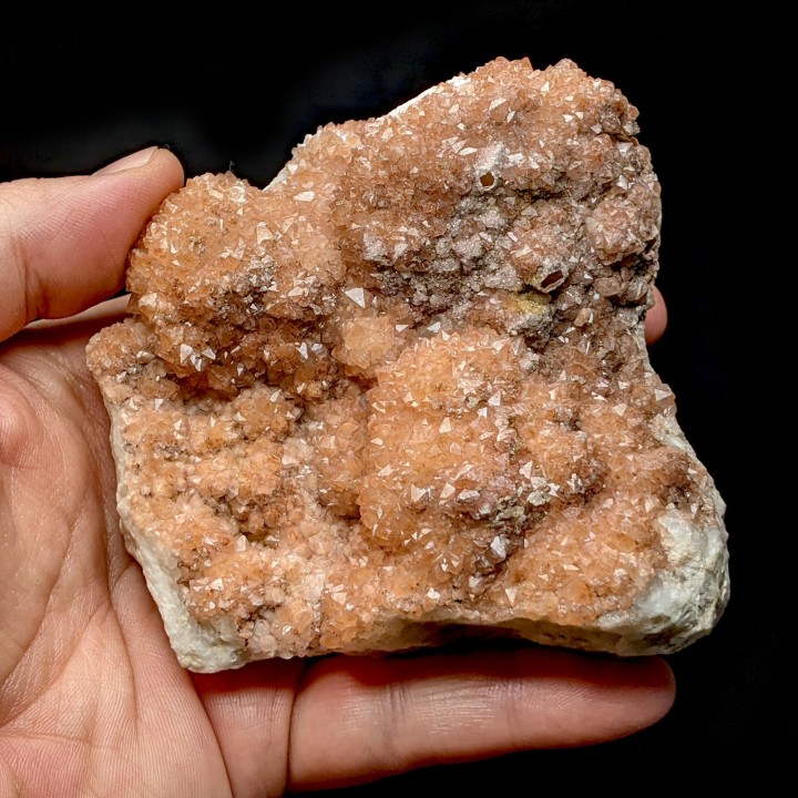 Quartz hématoïde, Argentolle, France, 516 g
