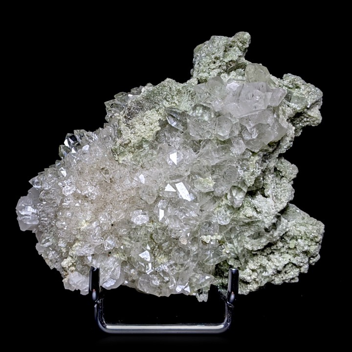 Fuschite, quartz, Peru, 273 g