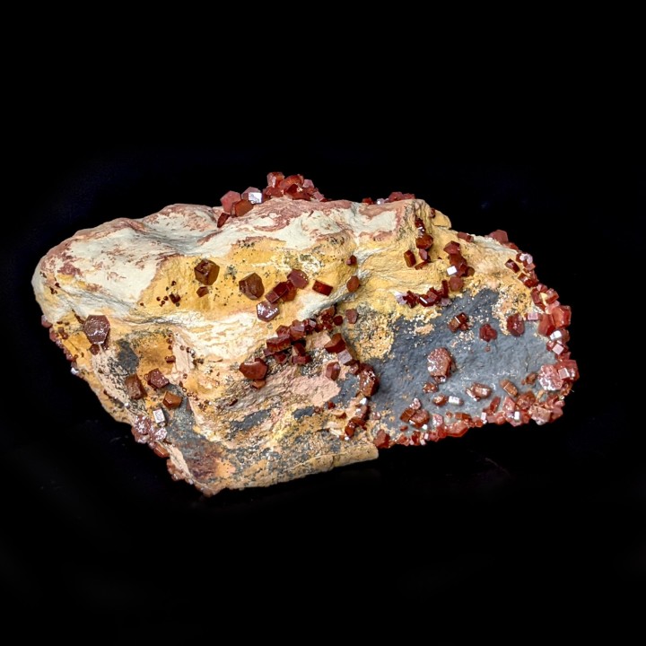 Vanadinite, Maroc, 412 g