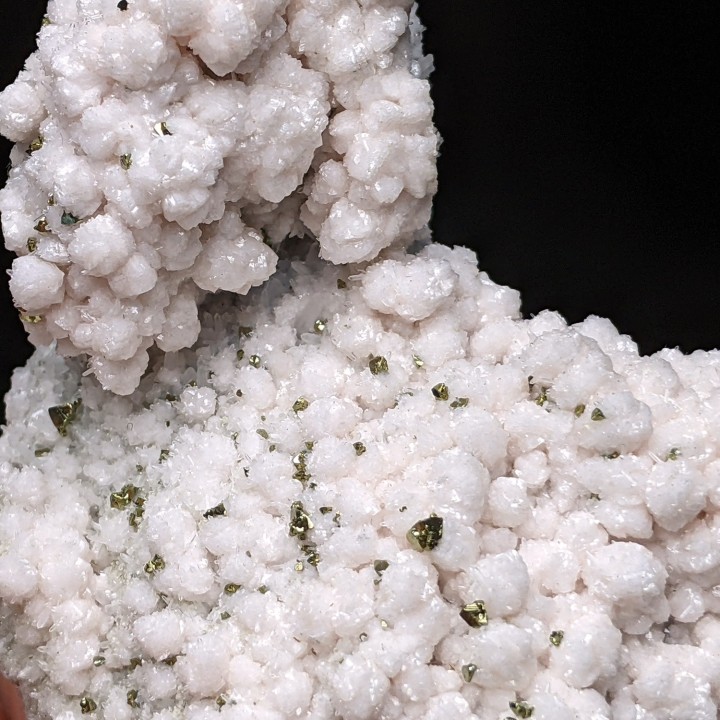 Manganocalcite, Madan, Bulgaria, 233 g