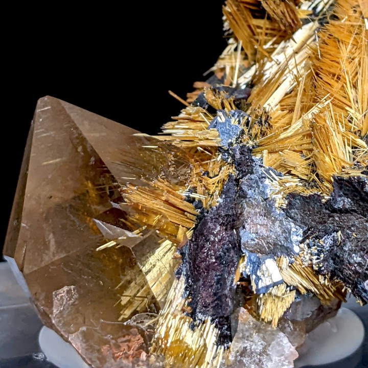 Rutile, hematite, quartz, Novo Horizonte, Brazil, 7.3 cm