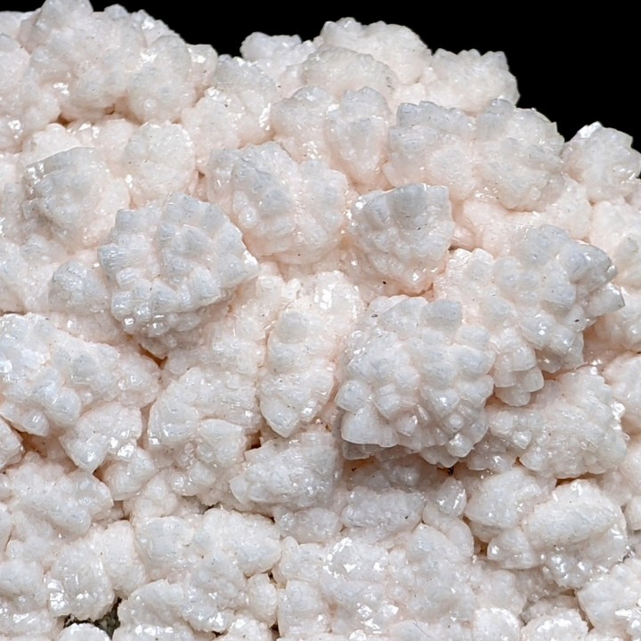 Manganocalcite, Madan, Bulgarie, 196 g