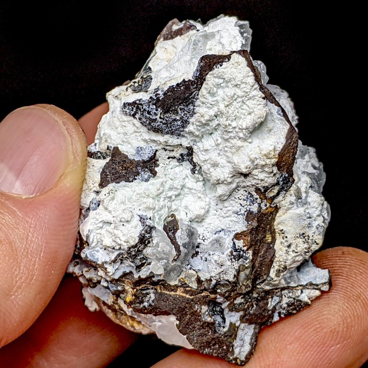 Smithsonite, hydrozincite, Lavrion, Grèce, 4,7 cm