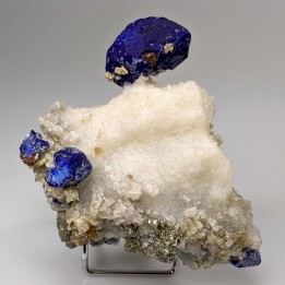 Lazurite, Ladjuar Medam, Afghanistan, 476 g