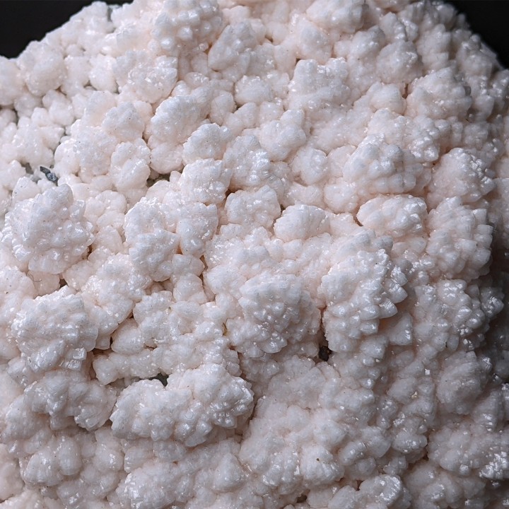 Manganocalcite, Madan, Bulgarie, 482 g