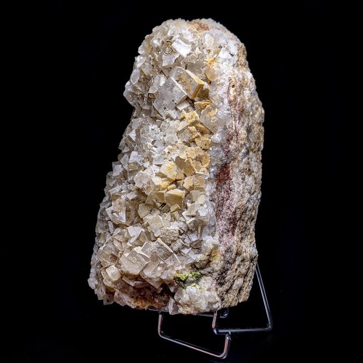 Fluorite, Argentolle, France, 992 g