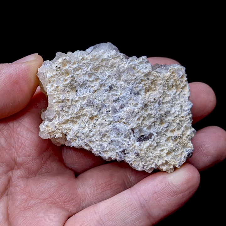 Fluorite, Maine-Reclesne, France, 145 g