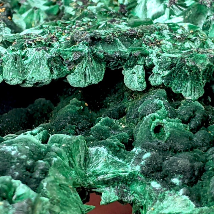 Fibrous malachite, Mindouli, Congo, 497 g