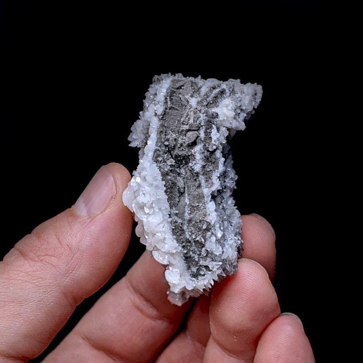 Célestine, dolomite, Les Saillants du Gua, France, 57 g