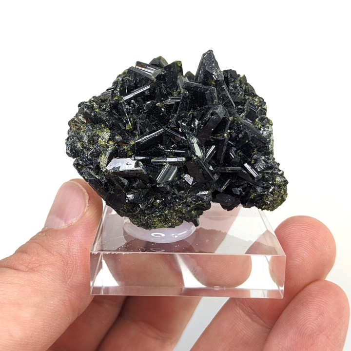 Epidote, Mount Khorram, Persia, 72 g