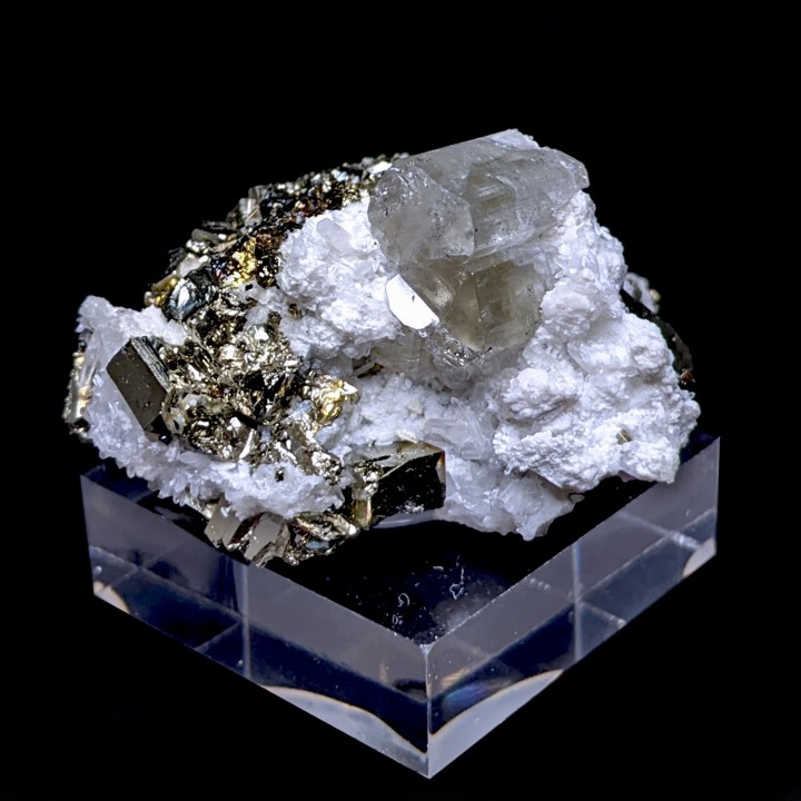 Apatite, pyrite, Julcani, Pérou, 4,3 cm