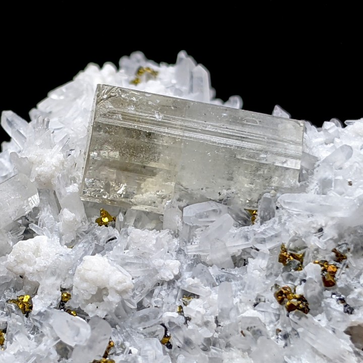 Apatite, quartz, Julcani, Pérou, 5,6 cm