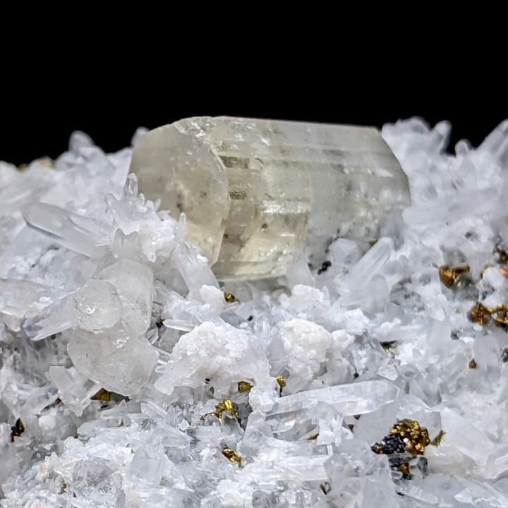 Apatite, quartz, Julcani, Pérou, 5,6 cm