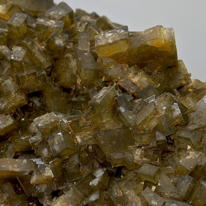 Baryte, Igornay, France, 477 grammes