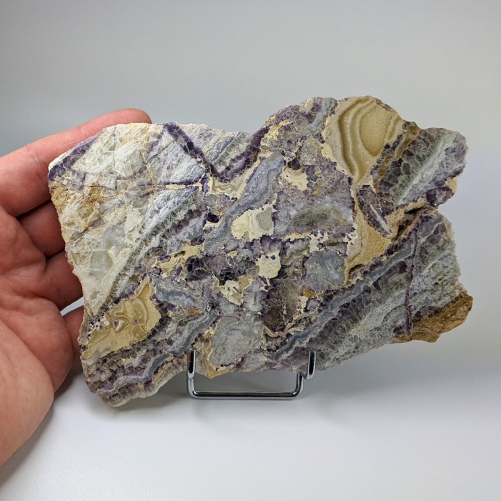 Tranche de Fluorite, Maine Reclesne, France,  516 grammes