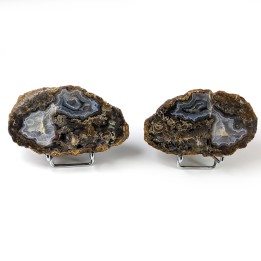 Pair of agate slices, Turkey, 212 grams