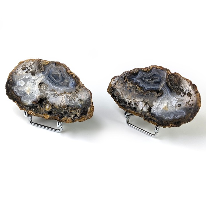 Pair of agate slices, Turkey, 212 grams