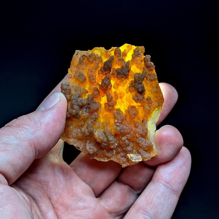 Calcédoine, Miécaze, France, 82 grammes