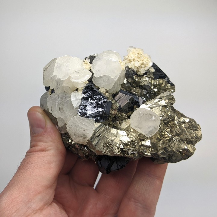 Sphalerite, pyrite, Trepca, Kosovo, 318 grams