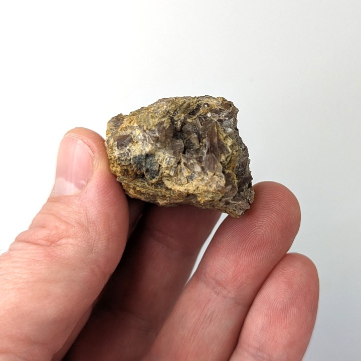 Axinite, La Mongie, France, 3,7 cm