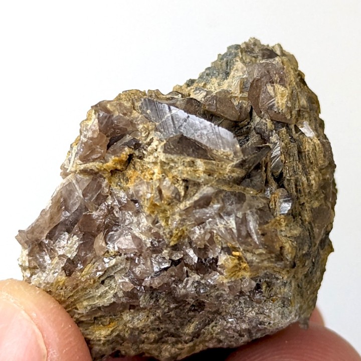 Axinite, La Mongie, France, 3,7 cm