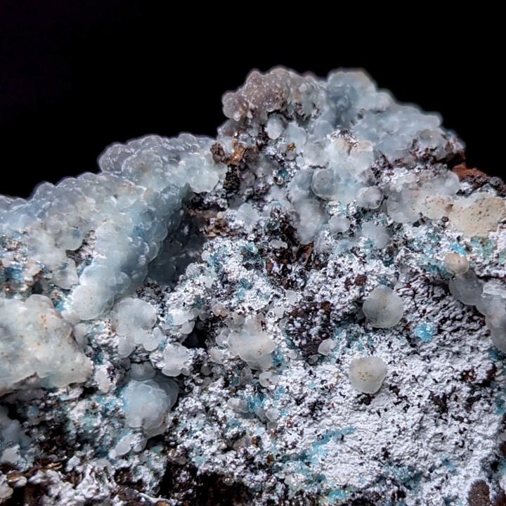 Smithsonite, adamite, Lavrion, Greece, 9.3 cm