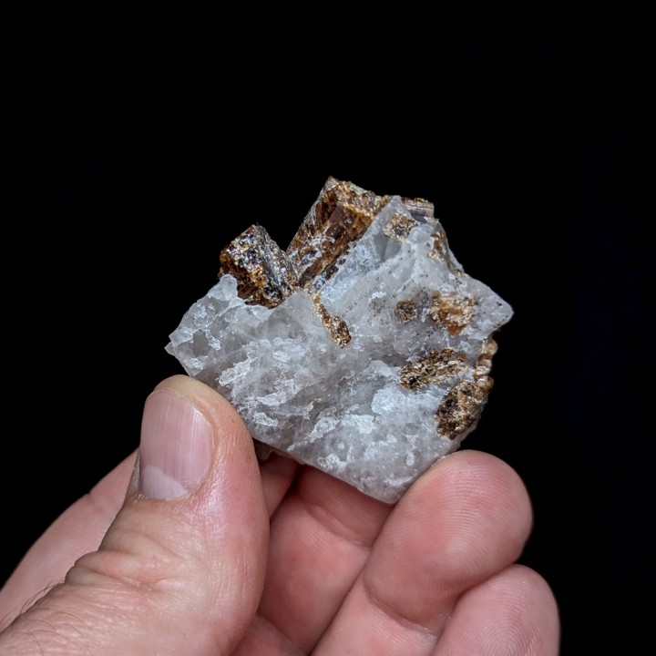 Vésuvianite, Mine Azegour, Maroc, 27 grammes