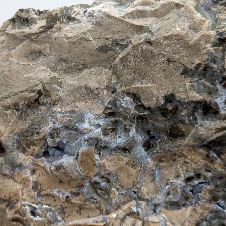 Opal resinite, Roche Blanche, France, 389 grams