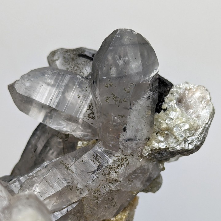 Quartz, tourmaline, Skardu, Pakistan, 292 grammes