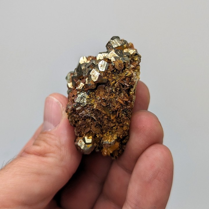 Pyrite, sidérite, Mine de Mésage, France, 4,5 cm