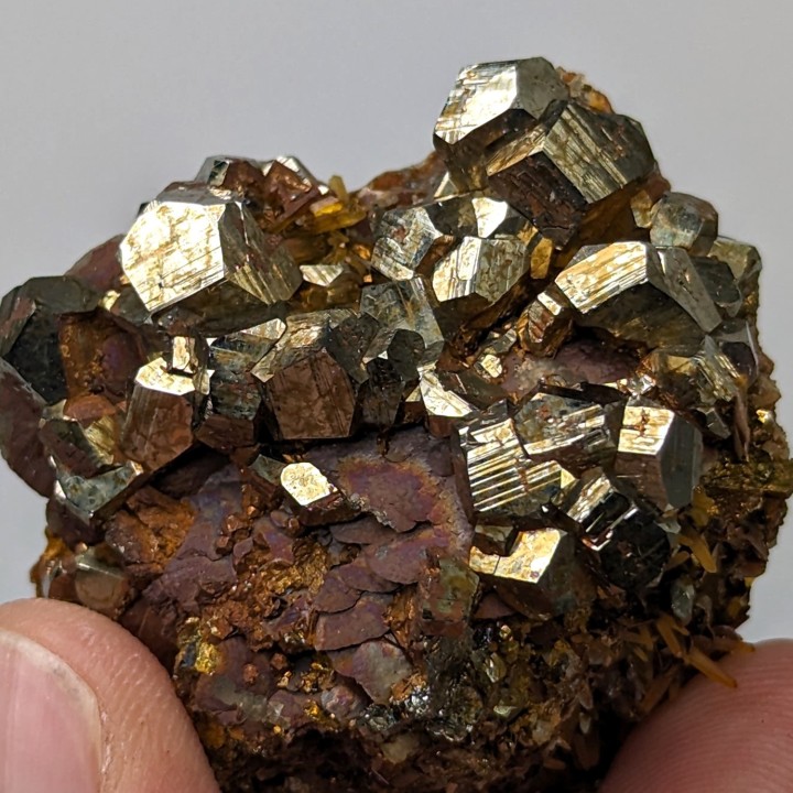 Pyrite, sidérite, Mine de Mésage, France, 4,5 cm
