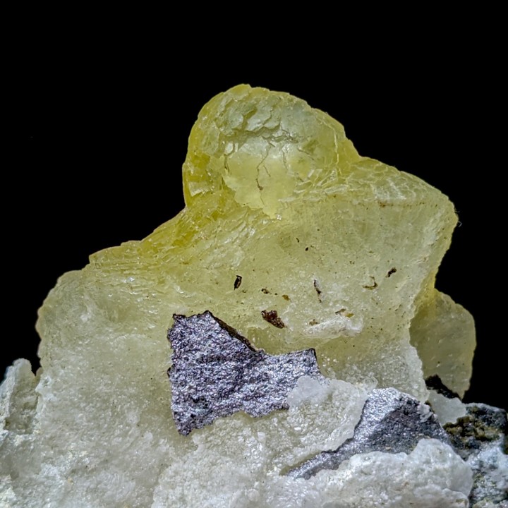 Brucite, Qilla Saif Ullah, Pakistan, 7,8 cm