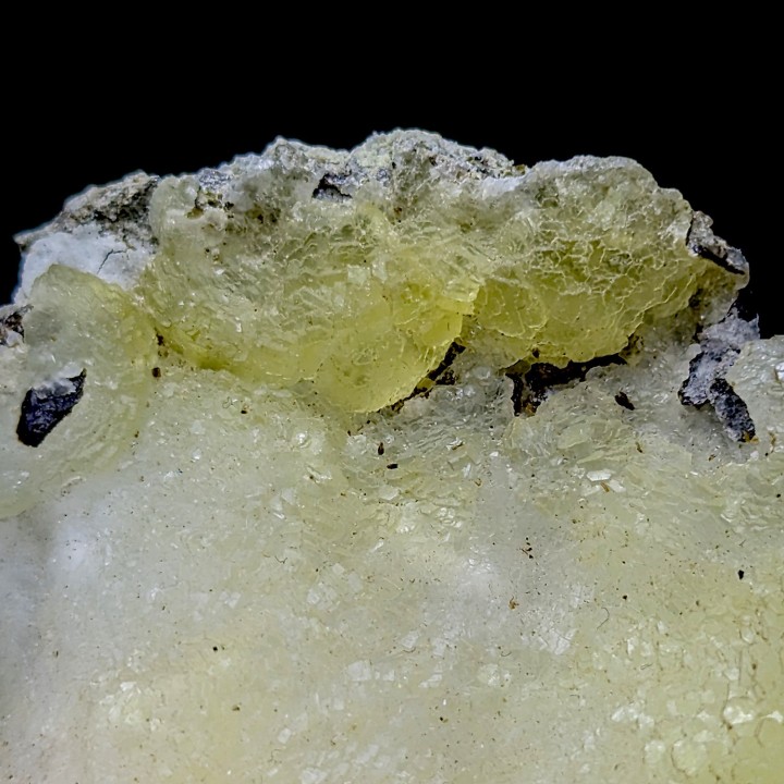 Brucite, Qilla Saif Ullah, Pakistan, 7,8 cm