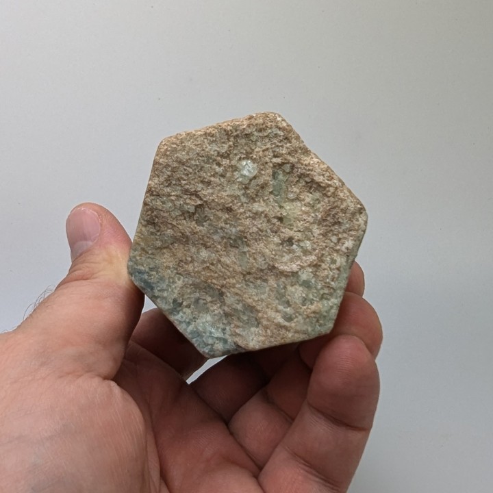 Béryl bleu, Madagascar, 334 grammes