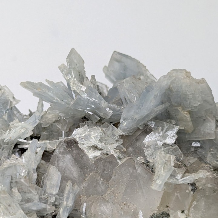 Baryte, pyrite, Oumjrane, Maroc, 284 grammes