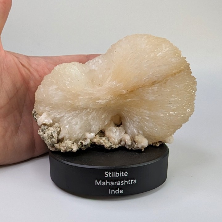 Stilbite, Maharashtra, India, 412 grams