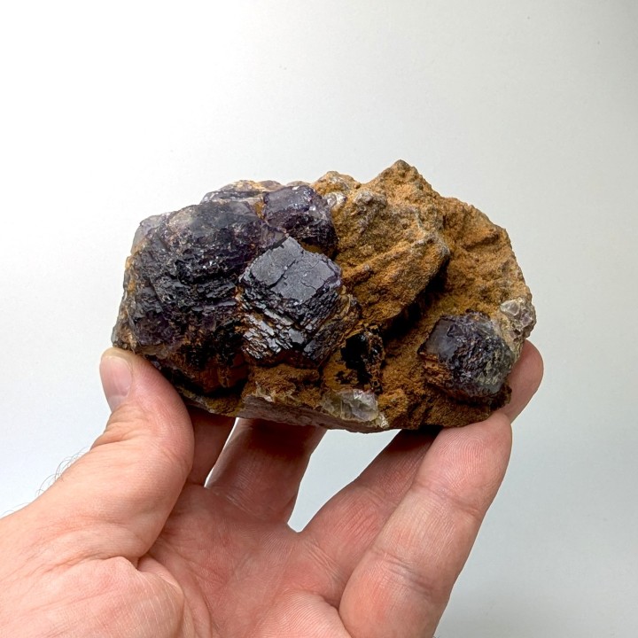 Fluorite, Rancennes, France, 292 grammes