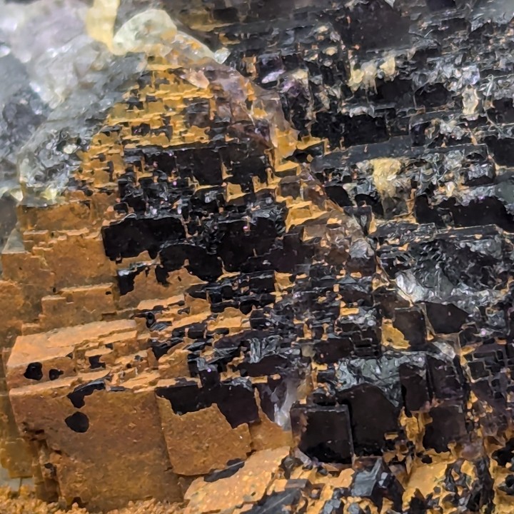 Fluorite, Rancennes, France, 292 grammes