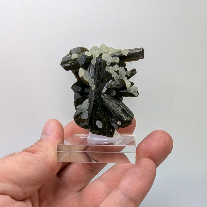 Epidote, prehnite, Kayes, Mali, 75 grammes