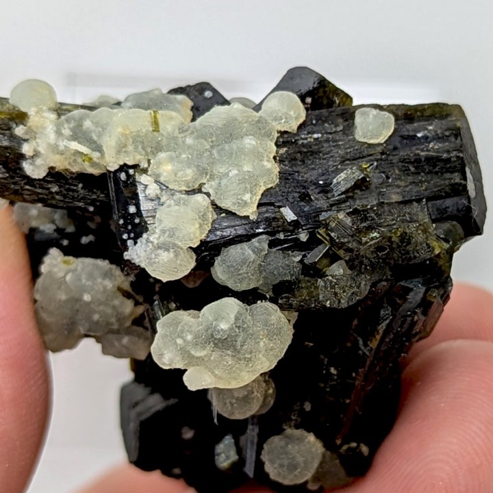 Epidote, prehnite, Kayes, Mali, 75 grammes