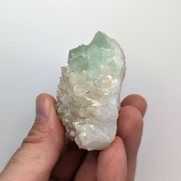 Fluorite, Pratclaux, France, 197 grammes