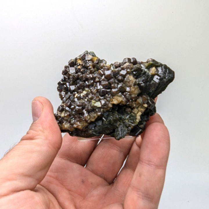 Epidote, grenat, Kayes, Mali, 134 grammes
