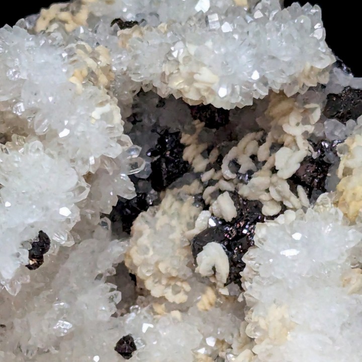 Quartz, barite, pyrite, Cavnic, Romania, 437 grams