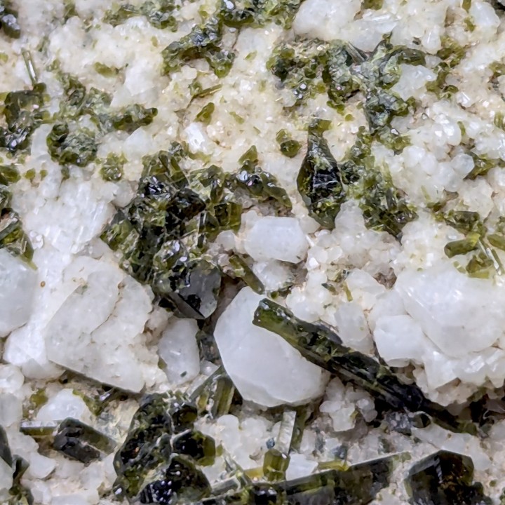 Epidote, albite, St Véran, France, 243 grammes