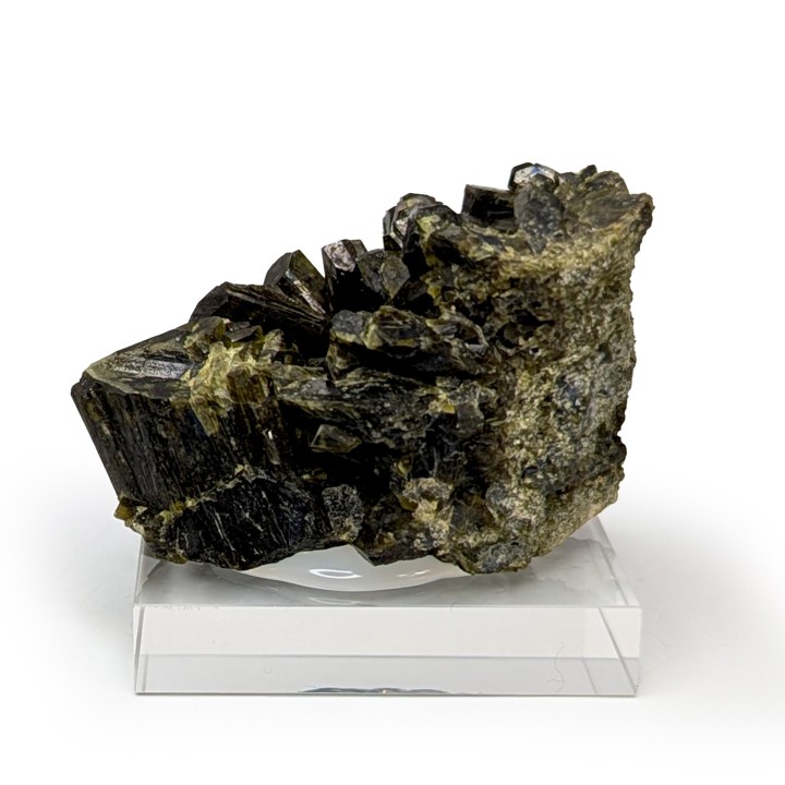 Epidote, Pampa blanca, Peru, 127 grams