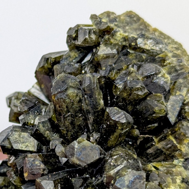 Epidote, Pampa blanca, Pérou, 127 grammes