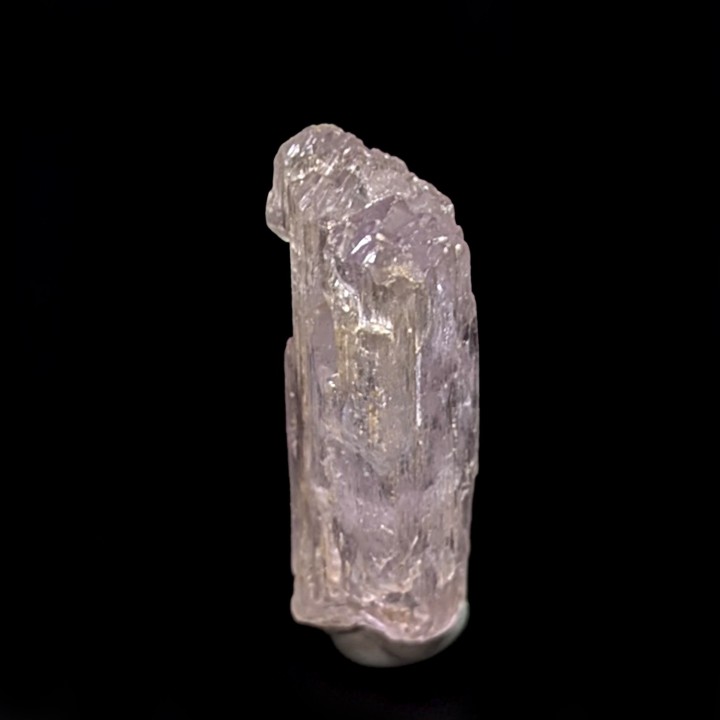 Spodumène var kunzite Minas Gerais, Brésil, 4,3 cm